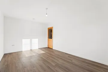 Imgi 106 PRH260011 05