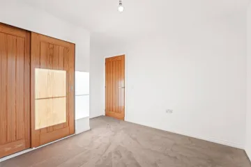 Imgi 112 PRH260011 16