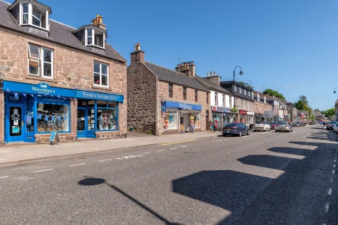 Banchory high street things to do in banchory